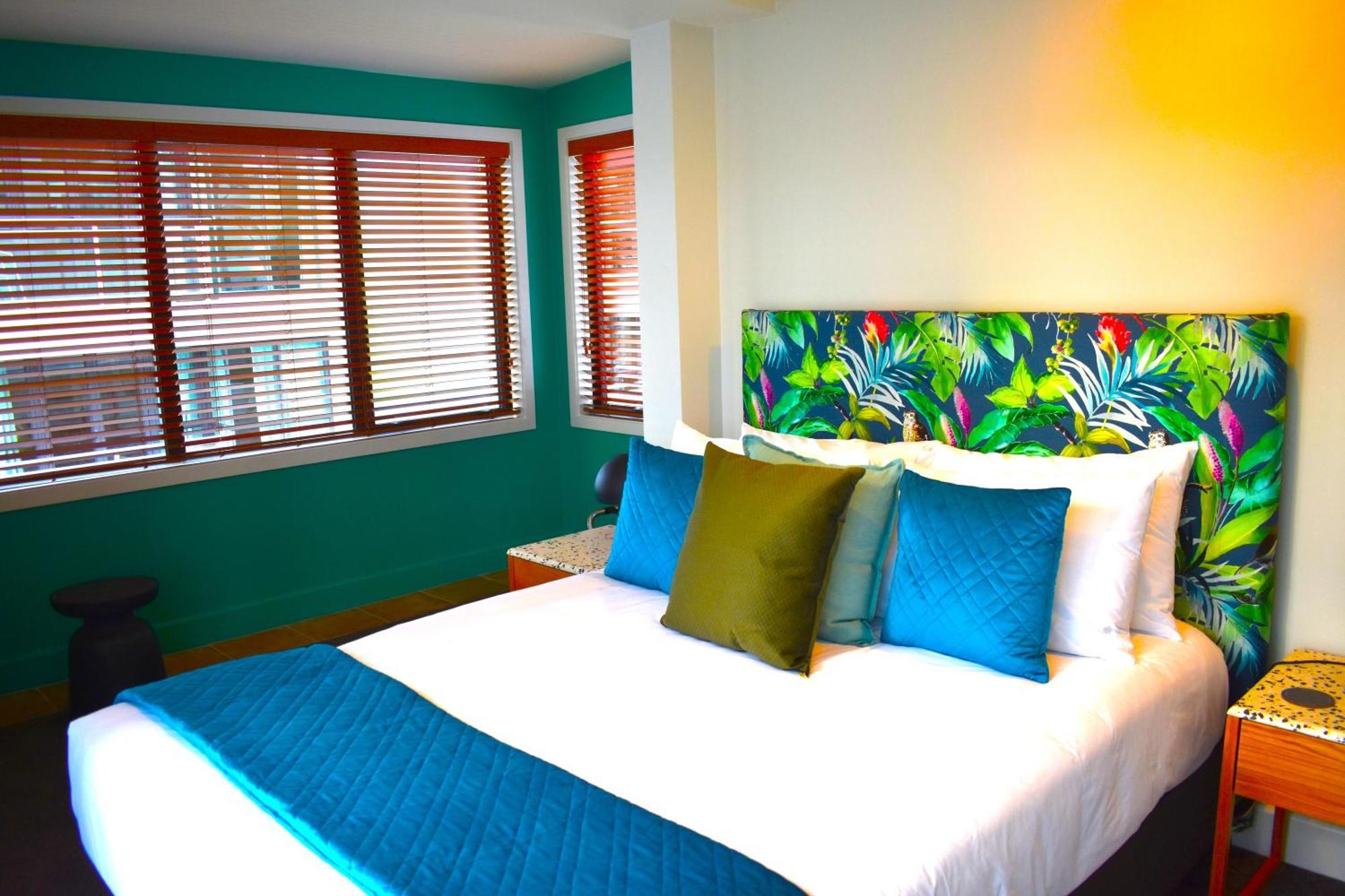6 On Adams Aparthotel Mount Maunganui Exterior foto